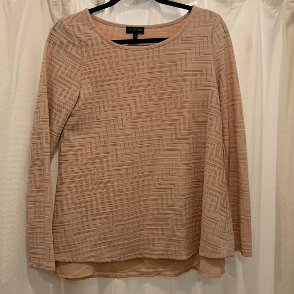 The Limited Women’s Blouse, Small. Pale pink with underlay